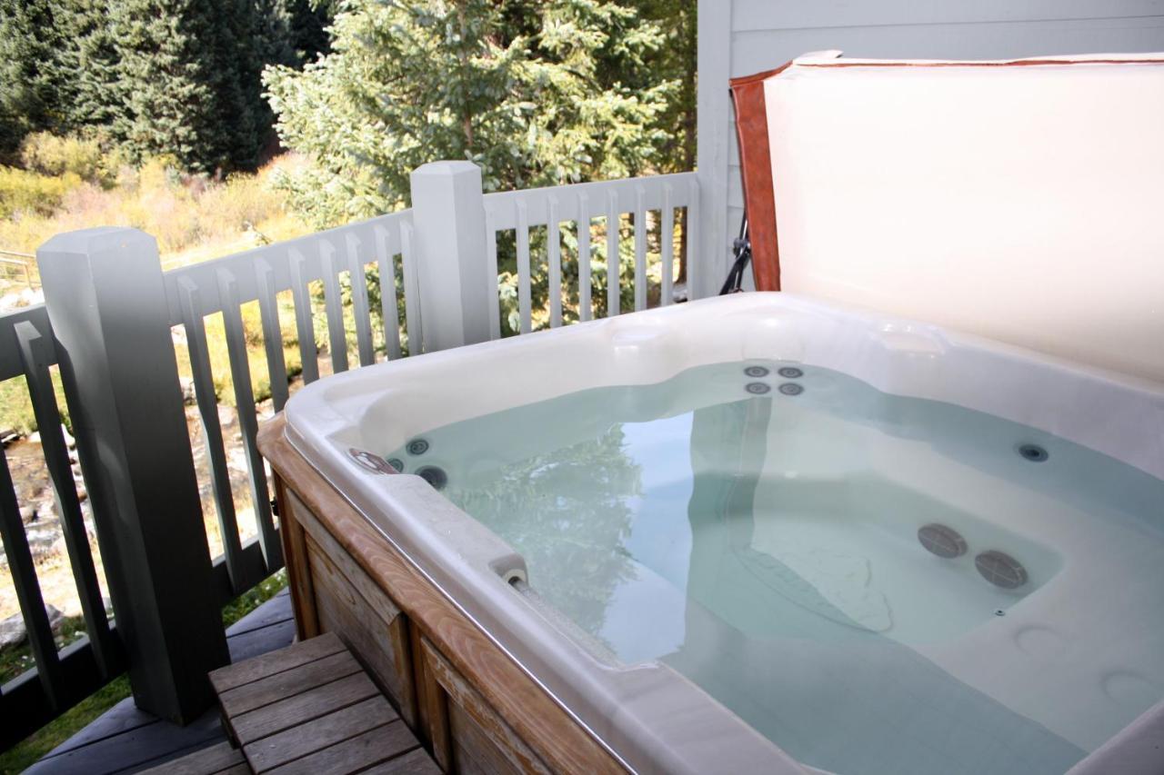 Pinecreek #I - 4 Bedroom - Private Hot Tub - Close To Town - Shuttle To Slopes Брекенридж Экстерьер фото